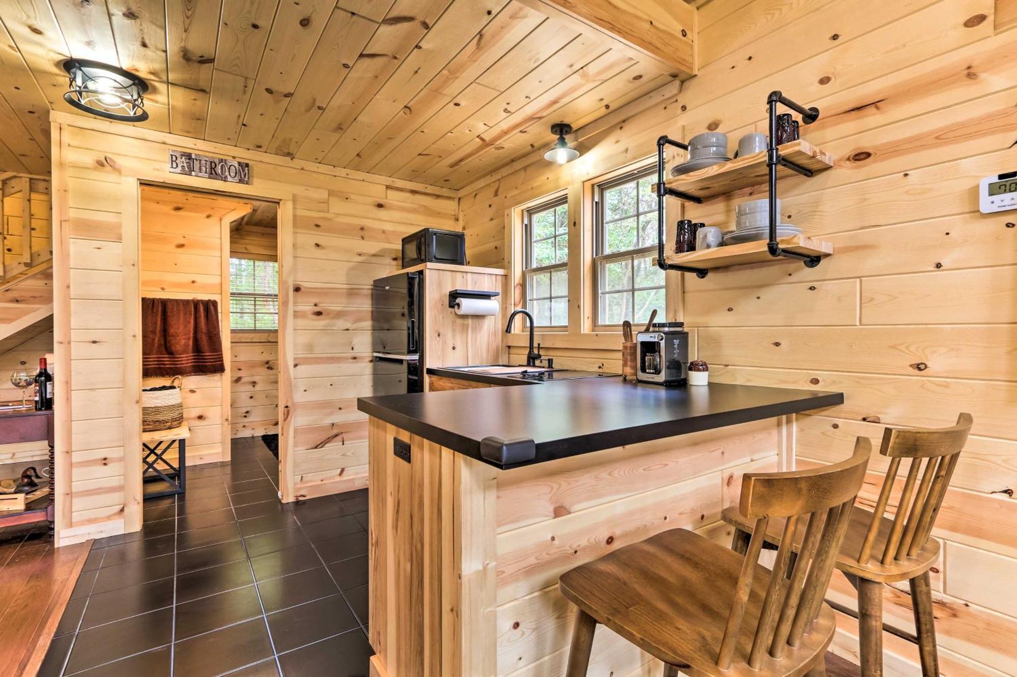 Idyllic Cabin In The Heart Of Hocking Hills Rockbridge Buitenkant foto